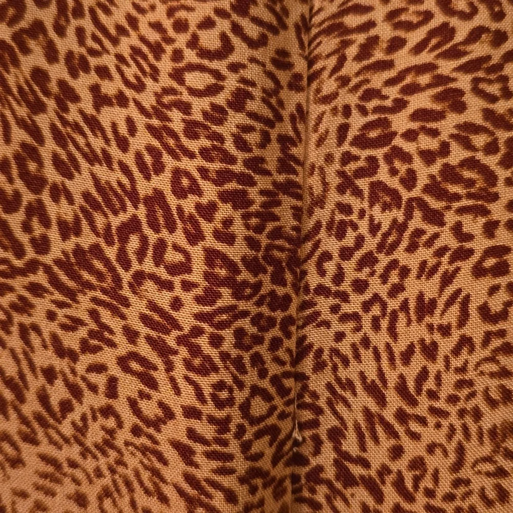 JESSICA SIMPSON BRAND WOMEN'S PLUS SIZE LEOPARD PRINT PANTS SIZE 2X - Picture 4 of 14